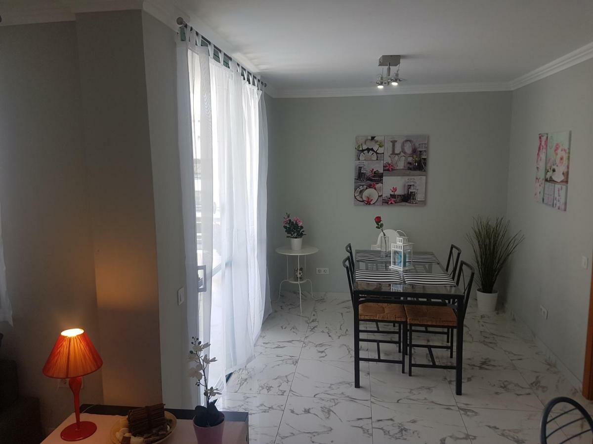 Apartment Casa Palmera Only 150 Meters To The Beach, Heated Pool, Wifi, Sat-Tv, Balcony With Poolview Arona  Exteriör bild